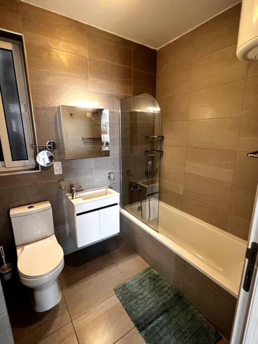 Mediterranea 2 Bedroom Smart Apartment Сейнт Полс Бей Екстериор снимка